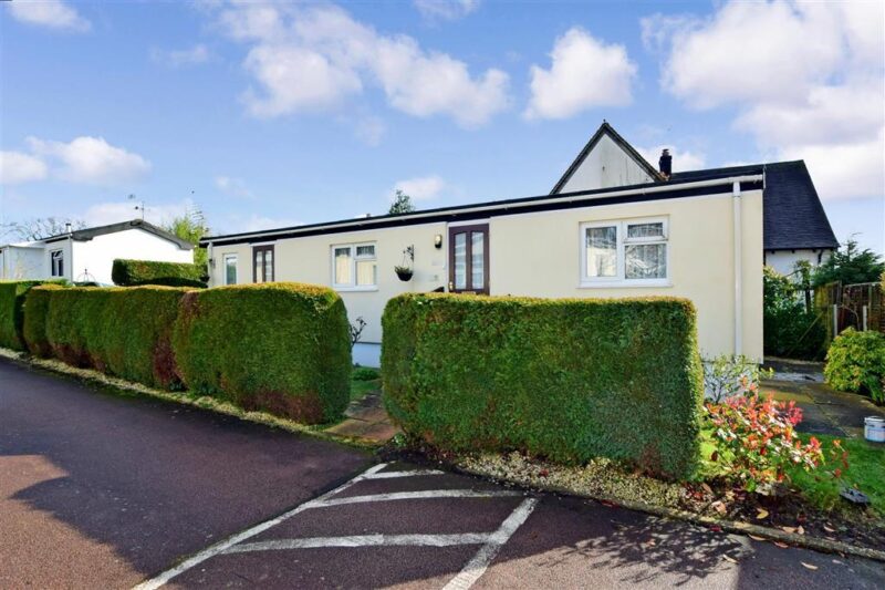 Petersfield Park Home Sales General Estates Enjoy Park Home Living