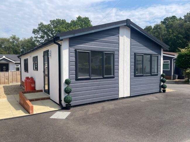 WhatsApp Image 2024-08-01 at 11.57.08_d70b2d69